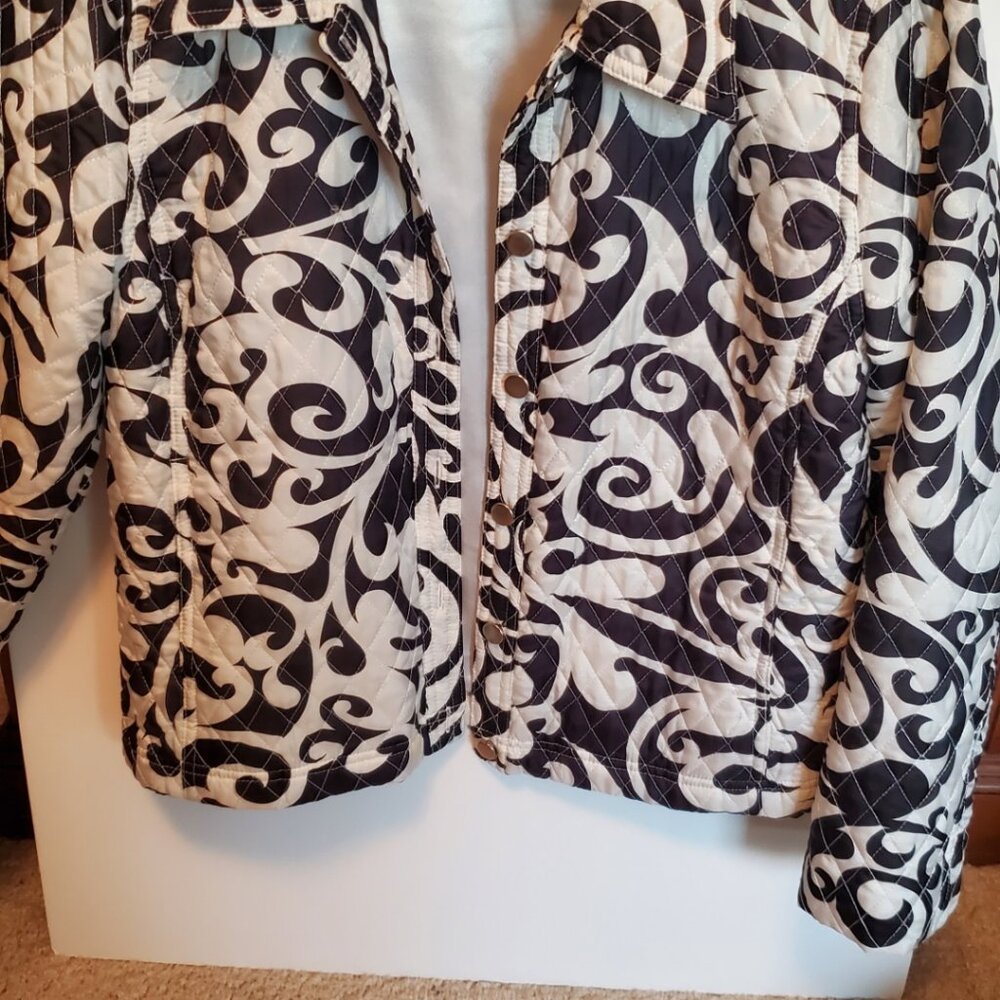 Silkland Petite Women's Quilted Black and White Blazer/Jacket - Lightwei…